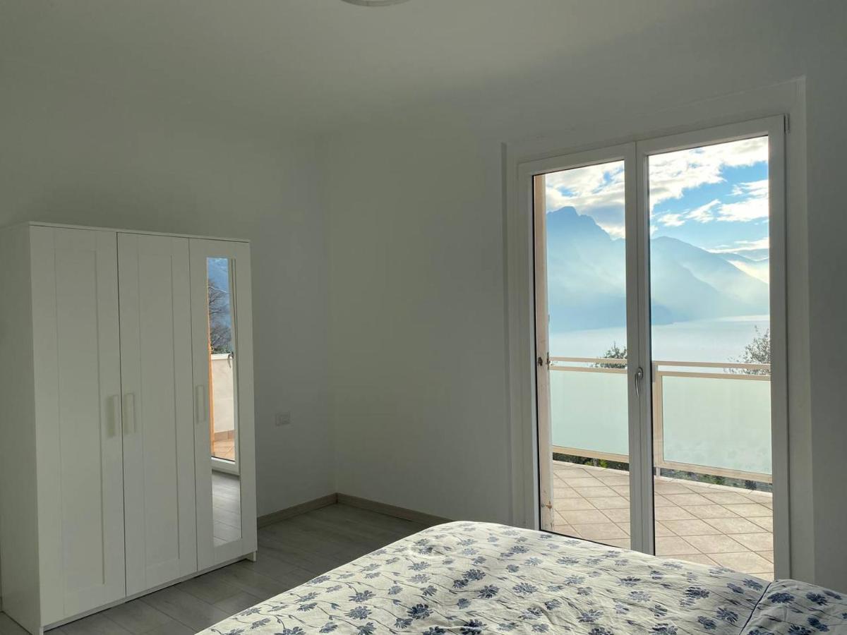 Happy Guest Apartments - Blue Apartment Riva di Solto Exterior foto